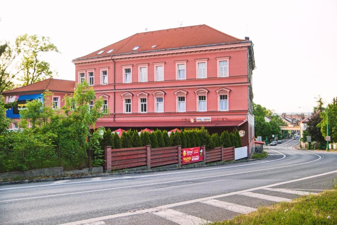 Grand Hotel Jaroměř Екстериор снимка
