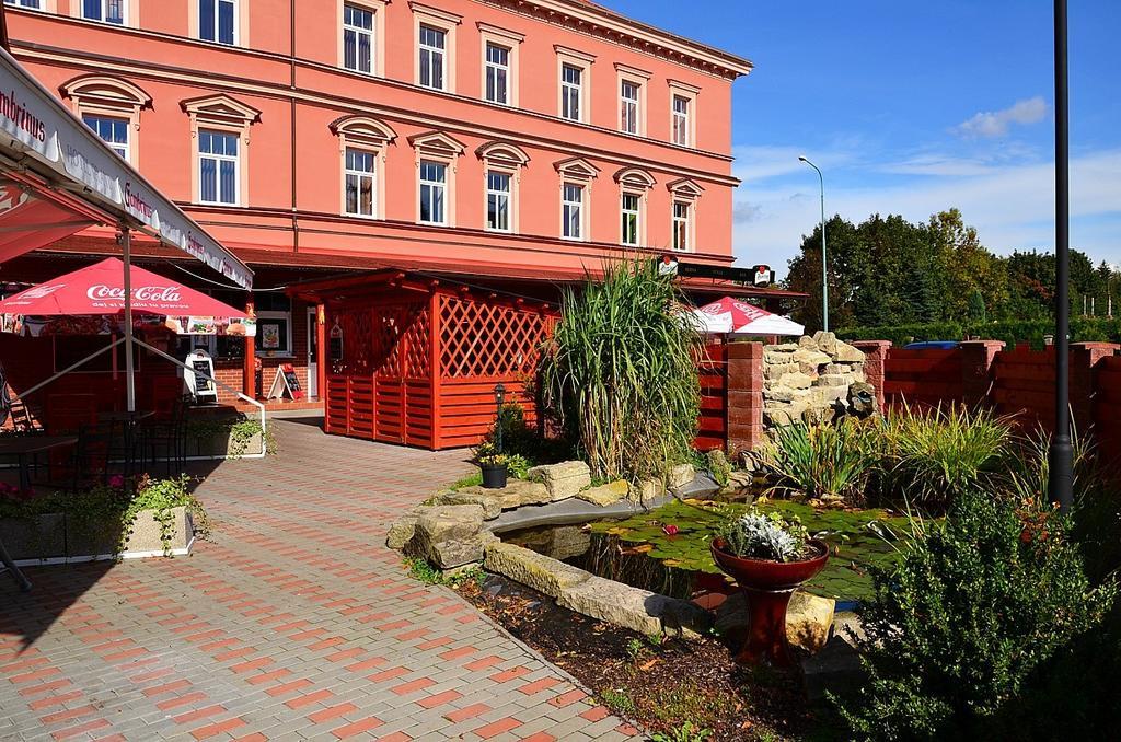 Grand Hotel Jaroměř Екстериор снимка